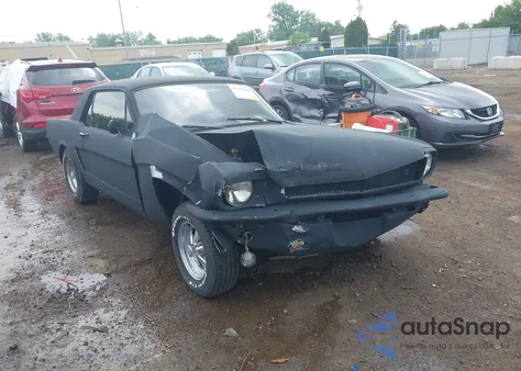 1965 Ford Mustang z USA, uszkodzony, nr VIN 00000005F07C34052